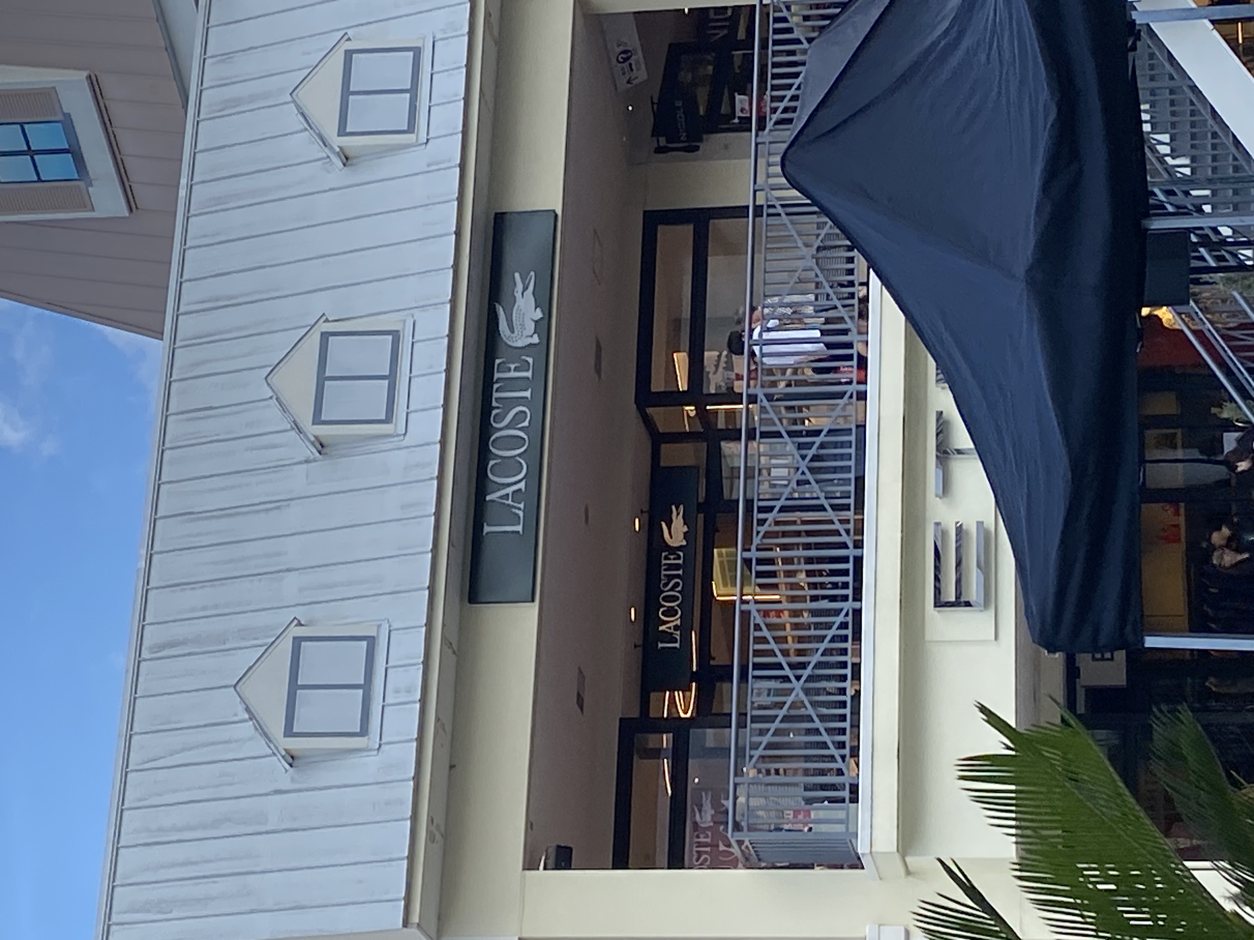 LACOSTE 三井アウトレットパーク ジャズドリーム長島店