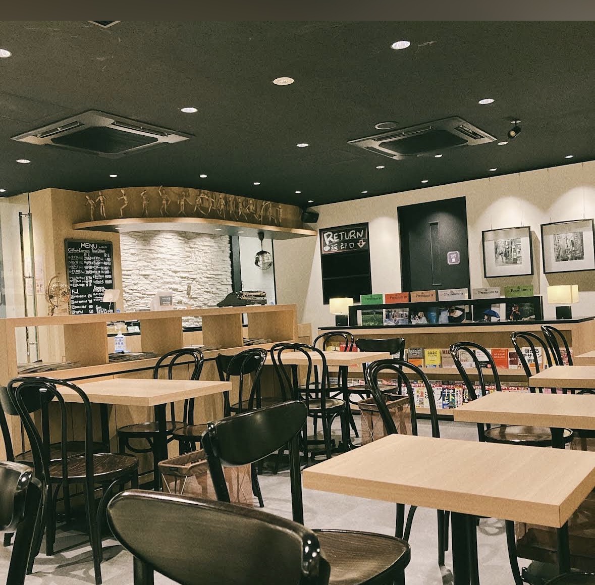 cafe-insquare 池袋駅東口