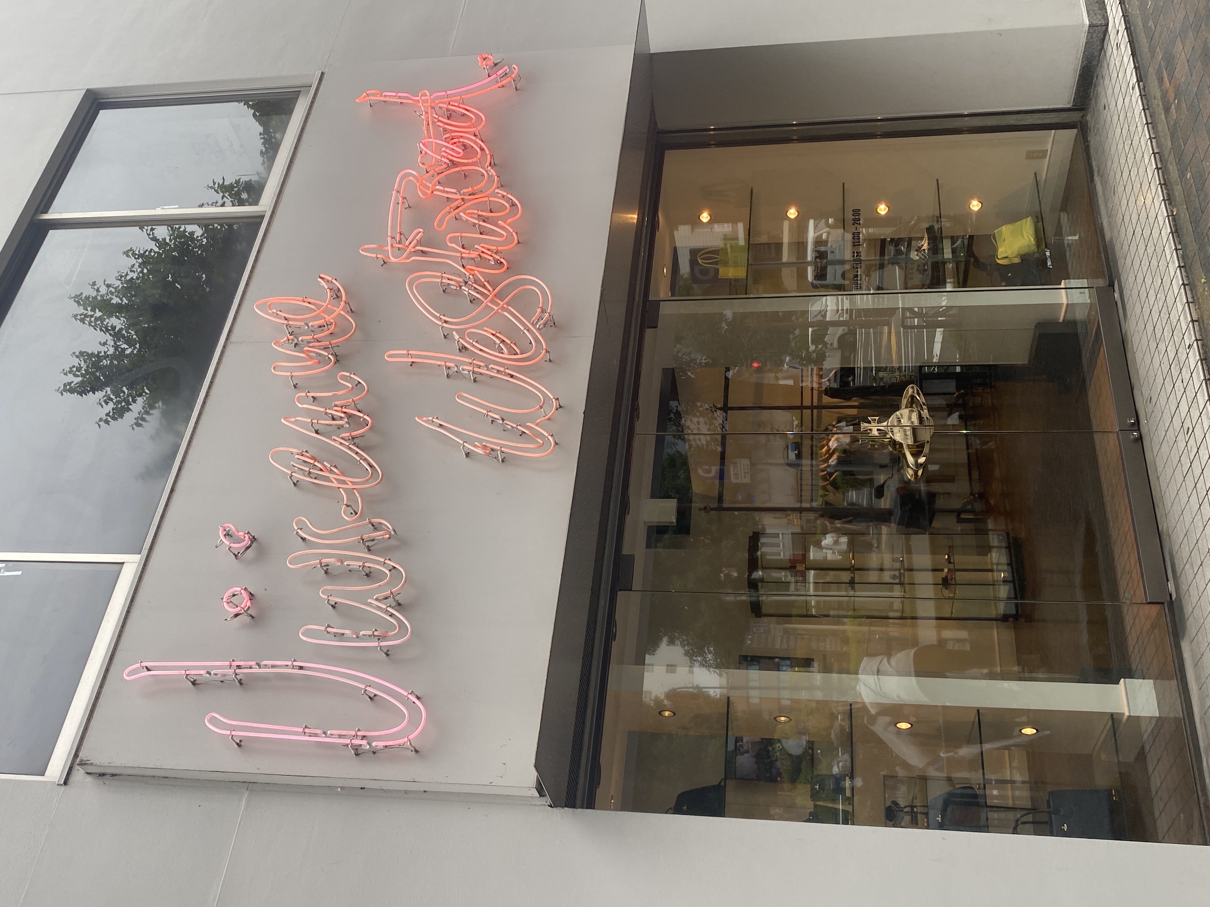 ヴィヴィアン・ウエストウッド 名古屋店