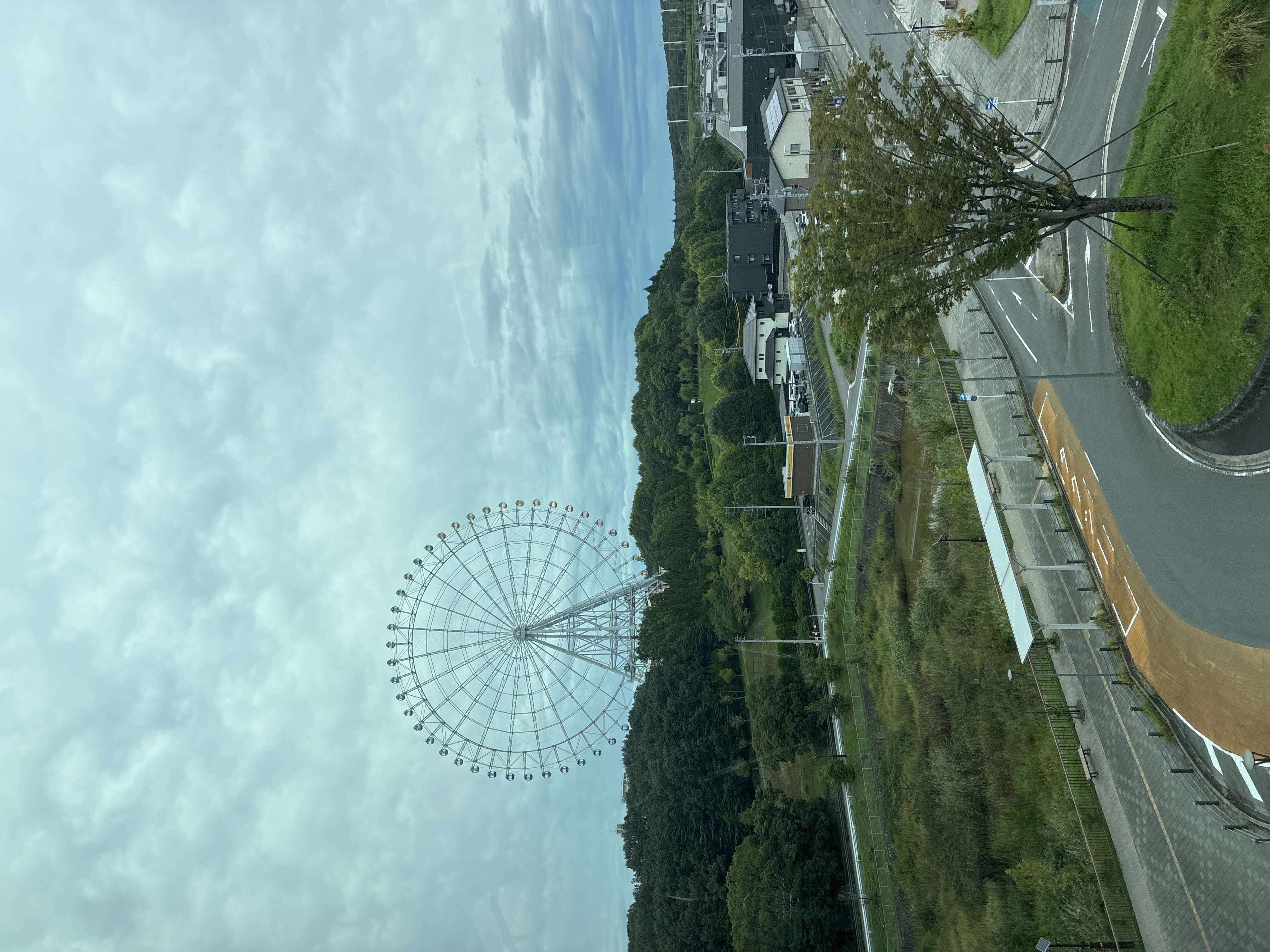 公園西駅