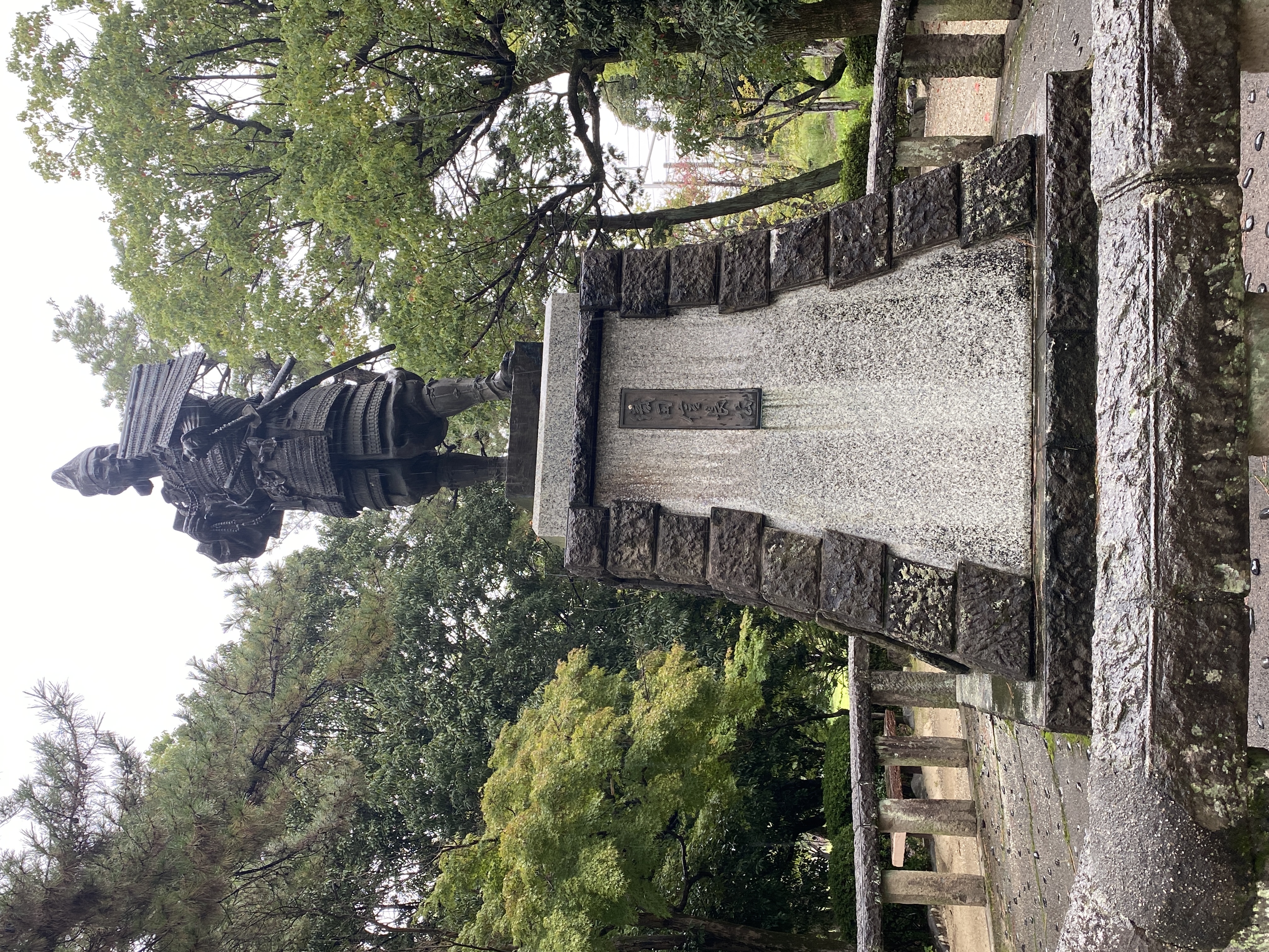 織田信長・濃姫像
