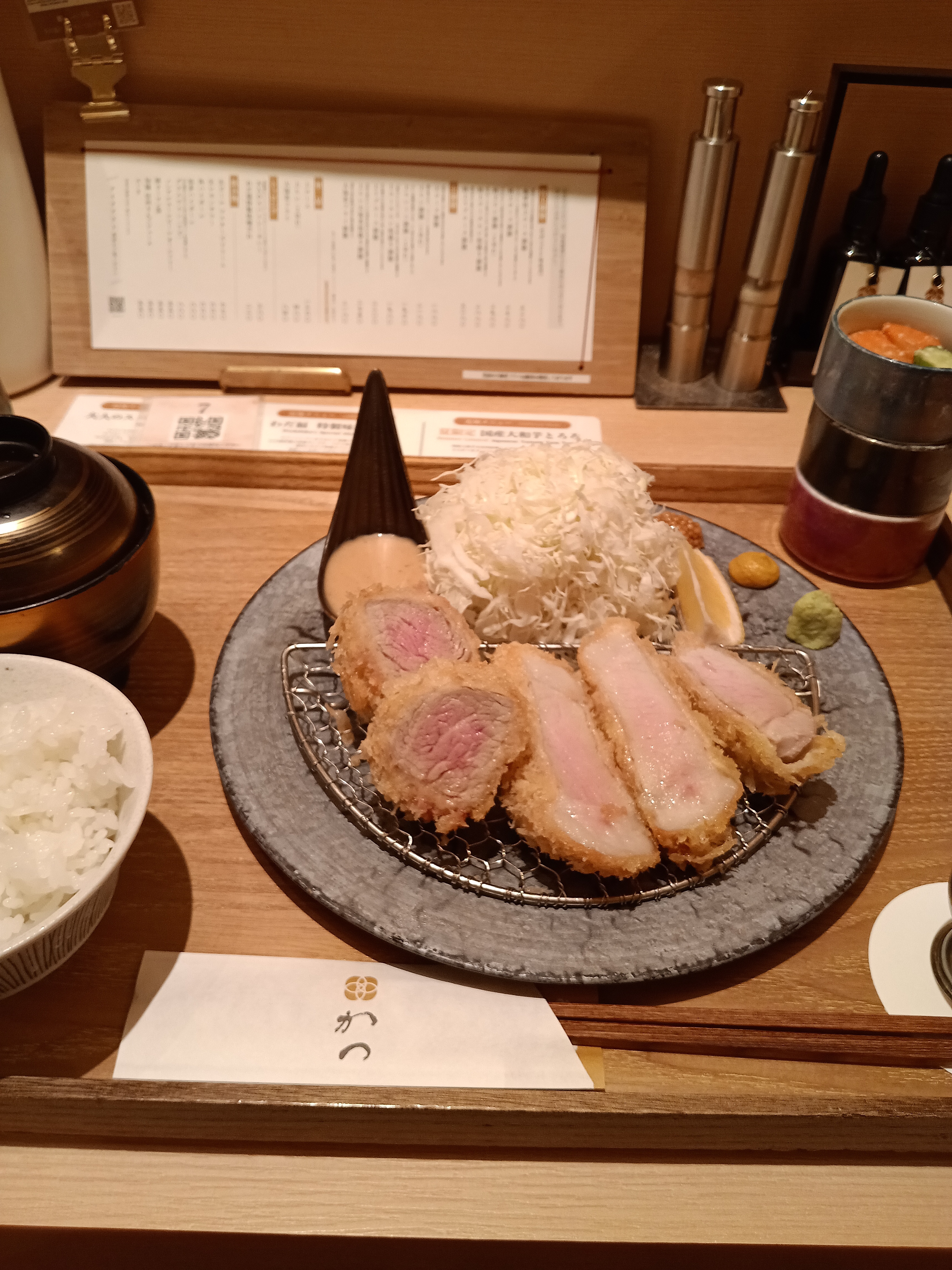八事とんかつわだ福